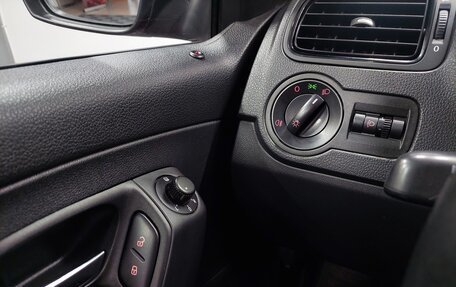 Volkswagen Polo VI (EU Market), 2013 год, 700 000 рублей, 9 фотография