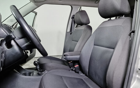 Skoda Fabia II, 2010 год, 799 000 рублей, 11 фотография