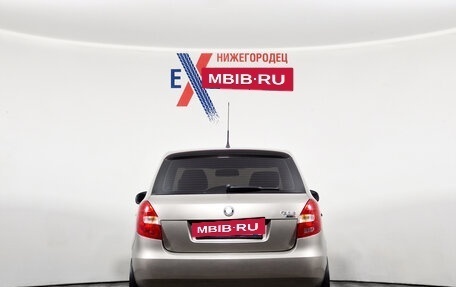 Skoda Fabia II, 2010 год, 799 000 рублей, 5 фотография
