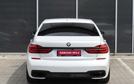 BMW 7 серия, 2017 год, 3 930 000 рублей, 4 фотография