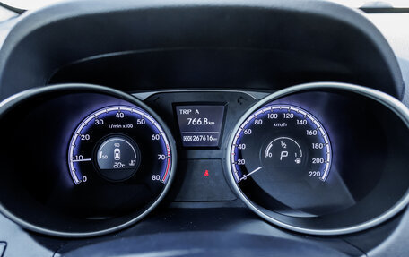 Hyundai ix35 I рестайлинг, 2010 год, 913 000 рублей, 17 фотография