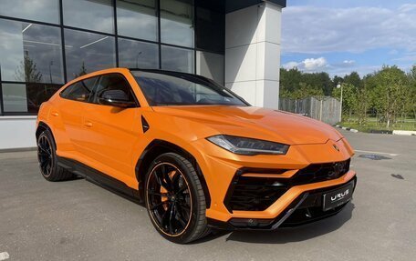 Lamborghini Urus I, 2022 год, 40 010 000 рублей, 2 фотография