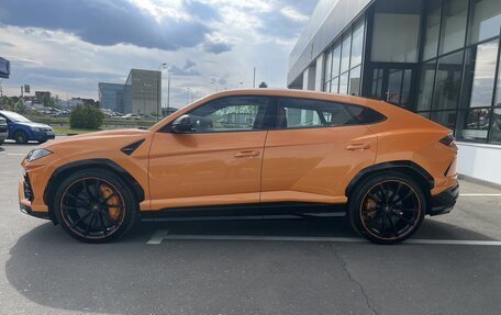 Lamborghini Urus I, 2022 год, 40 010 000 рублей, 4 фотография