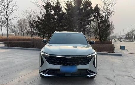 Geely Atlas, 2023 год, 1 800 000 рублей, 3 фотография