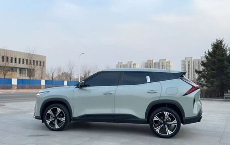 Geely Atlas, 2023 год, 1 800 000 рублей, 5 фотография