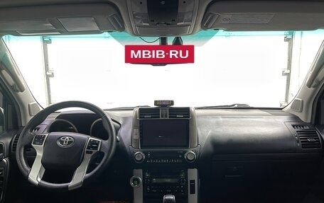 Toyota Land Cruiser Prado 150 рестайлинг 2, 2010 год, 2 479 000 рублей, 9 фотография