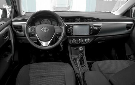Toyota Corolla, 2014 год, 1 569 000 рублей, 6 фотография