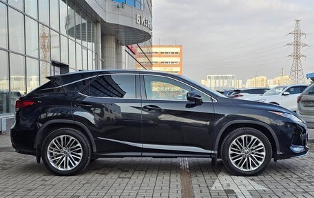 Lexus RX IV рестайлинг, 2021 год, 4 950 000 рублей, 7 фотография