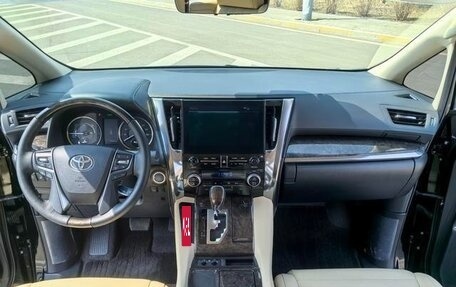 Toyota Alphard III, 2021 год, 9 802 994 рублей, 9 фотография