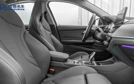 BMW 1 серия, 2022 год, 2 190 000 рублей, 7 фотография