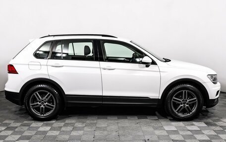 Volkswagen Tiguan II, 2019 год, 2 290 000 рублей, 4 фотография