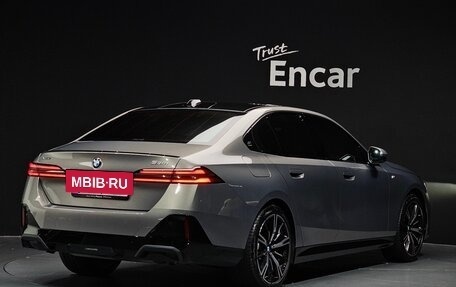 BMW 5 серия, 2024 год, 9 500 000 рублей, 2 фотография