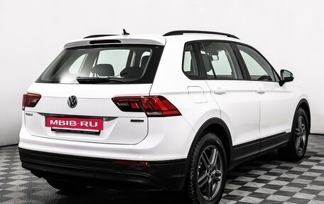 Volkswagen Tiguan II, 2019 год, 2 290 000 рублей, 5 фотография