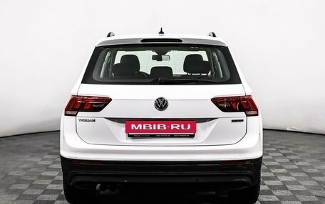 Volkswagen Tiguan II, 2019 год, 2 290 000 рублей, 6 фотография