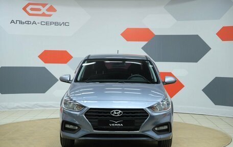 Hyundai Solaris II рестайлинг, 2017 год, 990 000 рублей, 2 фотография