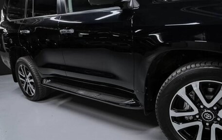 Toyota Land Cruiser 200, 2018 год, 9 фотография