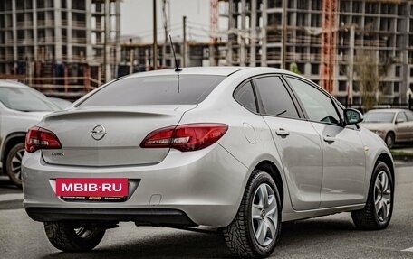 Opel Astra J, 2012 год, 850 000 рублей, 10 фотография