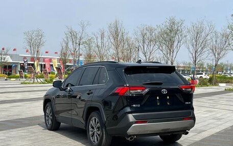 Toyota RAV4, 2024 год, 3 321 035 рублей, 4 фотография