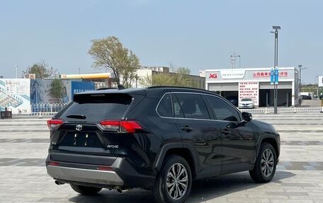 Toyota RAV4, 2024 год, 3 321 035 рублей, 3 фотография