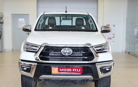 Toyota Hilux VIII, 2024 год, 8 500 000 рублей, 2 фотография
