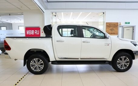 Toyota Hilux VIII, 2024 год, 8 500 000 рублей, 4 фотография