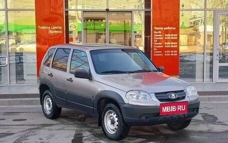 Chevrolet Niva I рестайлинг, 2020 год, 725 000 рублей, 3 фотография