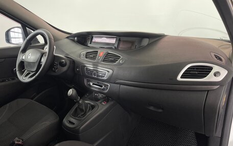 Renault Scenic III, 2010 год, 710 000 рублей, 8 фотография