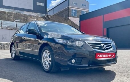 Honda Accord VIII рестайлинг, 2012 год, 1 950 000 рублей, 5 фотография