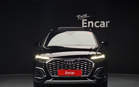 Audi Q5, 2021 год, 4 839 000 рублей, 2 фотография