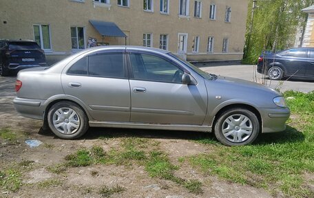 Nissan Bluebird Sylphy II, 2001 год, 350 000 рублей, 2 фотография