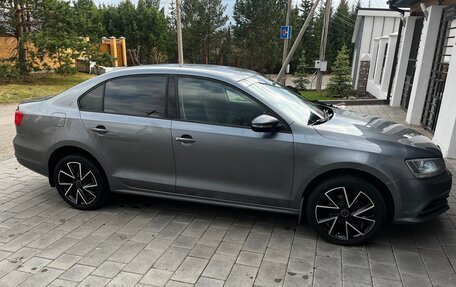 Volkswagen Jetta VI, 2014 год, 650 000 рублей, 4 фотография