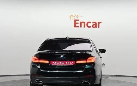 BMW 5 серия, 2022 год, 3 748 000 рублей, 3 фотография