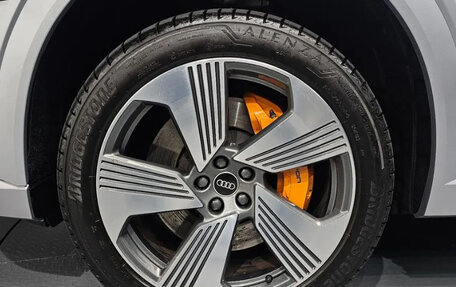 Audi e-tron I, 2021 год, 5 680 000 рублей, 5 фотография