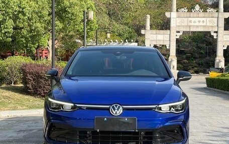 Volkswagen Golf VIII, 2021 год, 2 250 000 рублей, 2 фотография