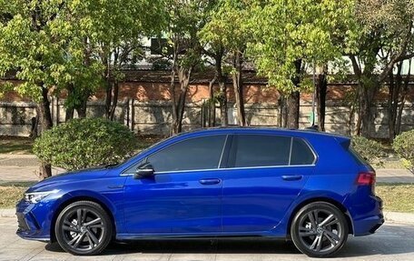Volkswagen Golf VIII, 2021 год, 2 250 000 рублей, 3 фотография