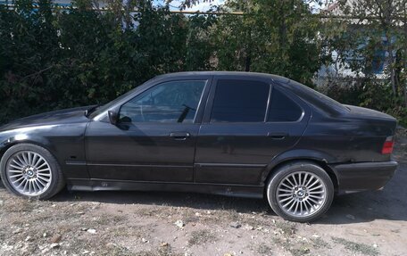 BMW 3 серия, 1994 год, 380 000 рублей, 4 фотография