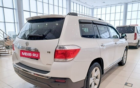 Toyota Highlander III, 2012 год, 1 450 000 рублей, 5 фотография