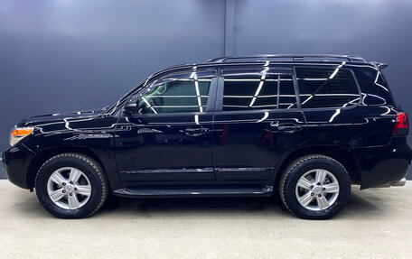 Toyota Land Cruiser 200, 2012 год, 3 100 000 рублей, 2 фотография