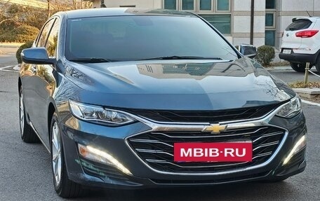 Chevrolet Malibu IX, 2021 год, 1 690 000 рублей, 3 фотография