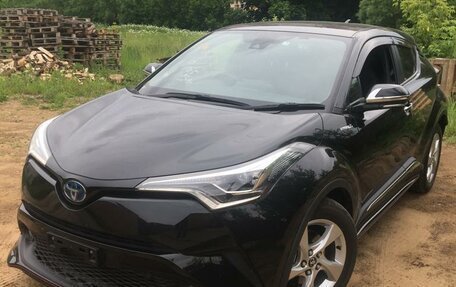 Toyota C-HR I рестайлинг, 2019 год, 2 490 000 рублей, 2 фотография