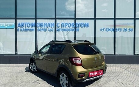 Renault Sandero II рестайлинг, 2017 год, 855 000 рублей, 3 фотография