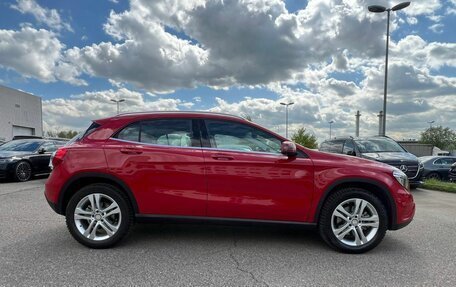 Mercedes-Benz GLA, 2016 год, 3 250 000 рублей, 5 фотография