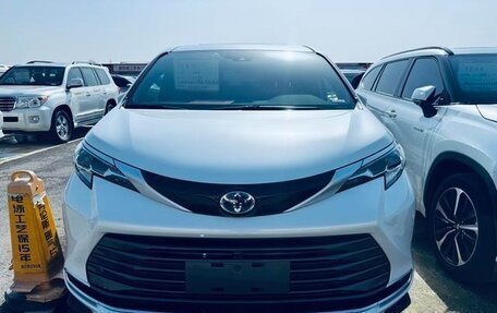 Toyota Sienna, 2024 год, 5 961 983 рублей, 3 фотография