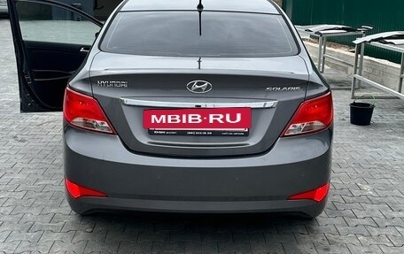 Hyundai Solaris II рестайлинг, 2015 год, 1 220 000 рублей, 5 фотография