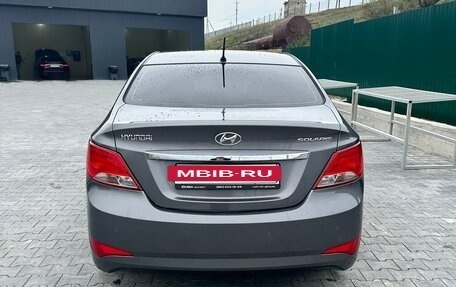 Hyundai Solaris II рестайлинг, 2015 год, 1 220 000 рублей, 4 фотография