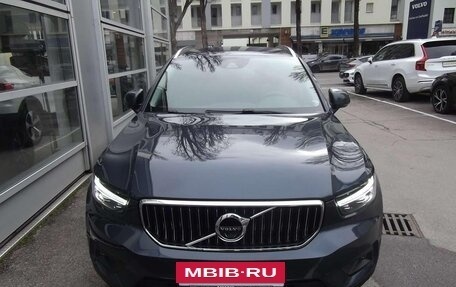 Volvo XC40 I, 2022 год, 2 980 000 рублей, 2 фотография
