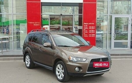 Mitsubishi Outlander III рестайлинг 3, 2012 год, 1 525 000 рублей, 3 фотография