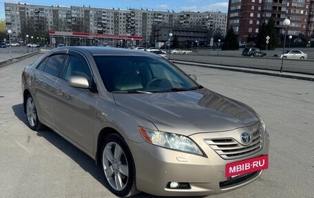 Toyota Camry, 2008 год, 1 300 000 рублей, 2 фотография