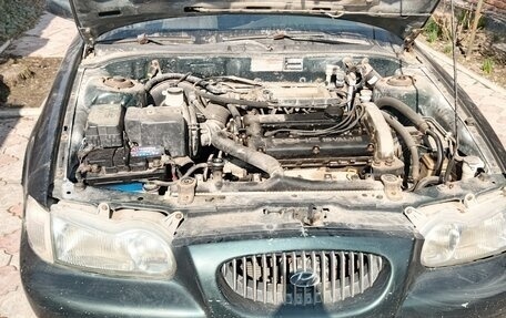 Hyundai Sonata III рестайлинг, 1996 год, 160 000 рублей, 2 фотография