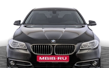 BMW 5 серия, 2015 год, 2 990 000 рублей, 2 фотография
